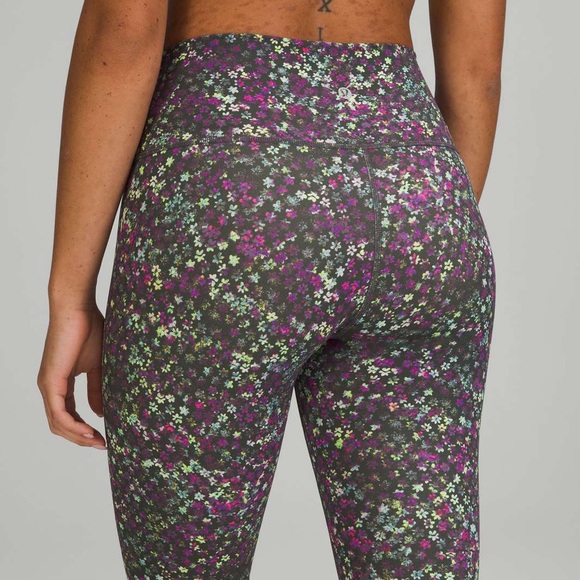 Lululemon Wunder Under High-Rise Crop 21" *Full-On Luxtreme
Fleur Motion Multi - Picture 4 of 8